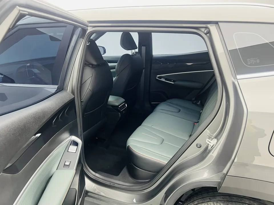 Geely Atlas Boyue 2024 1.5TD Dragon Edition 2025 — thumbnail 5