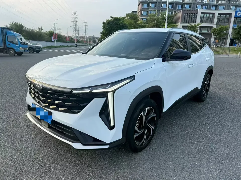 Geely Atlas Boyue 2023 Boyue COOL 1.5T Smart 2024 — photo 1, buy with delivery to Moscow
