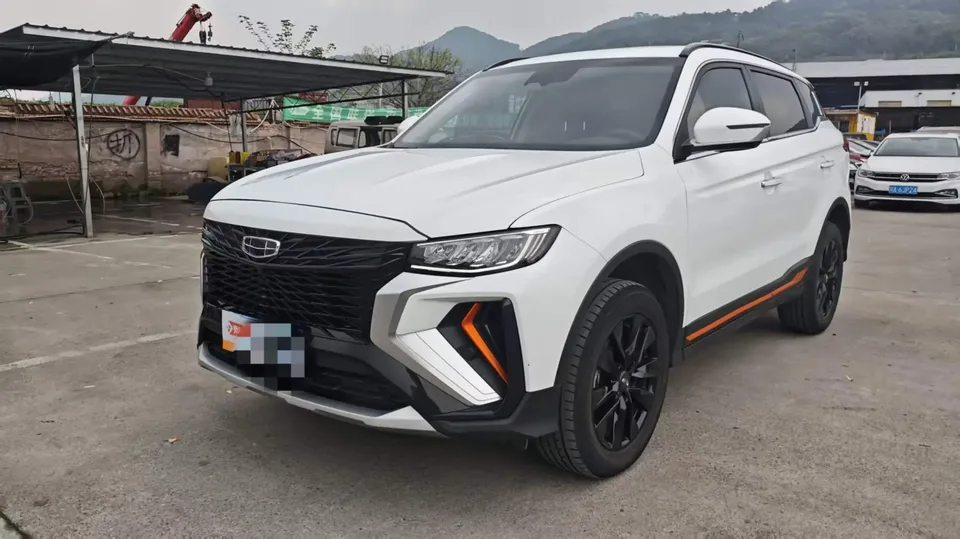 Geely Atlas Boyue 2022 Boyue X 1.8TD DCT Smart 2022 — photo 1, buy with delivery to Moscow