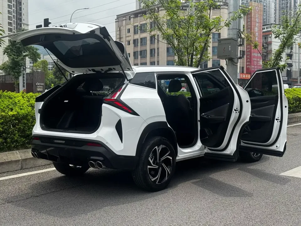 Geely Atlas Boyue 2023 Boyue COOL 1.5T Smart Link+ 2024 — thumbnail 2