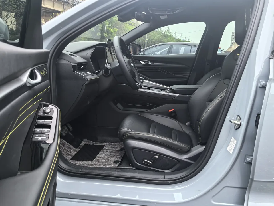 Geely Preface Xing Rui 2023 1.5T Kunlun Edition 2024 — thumbnail 3