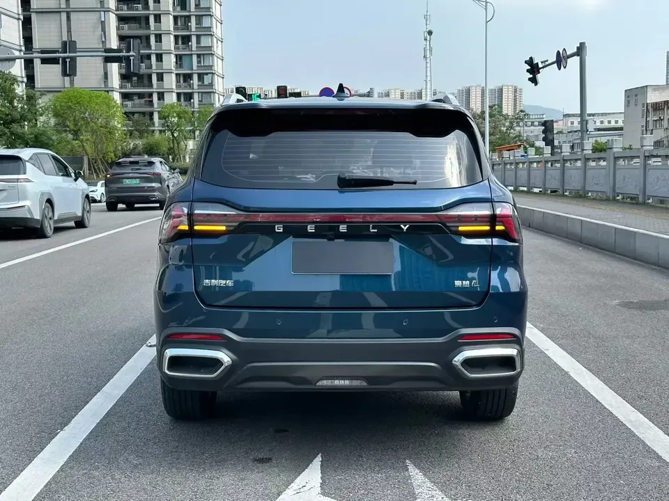 Geely Okavango Haoyue L 2024 2.0TD DCT Premium 2024 — thumbnail 2