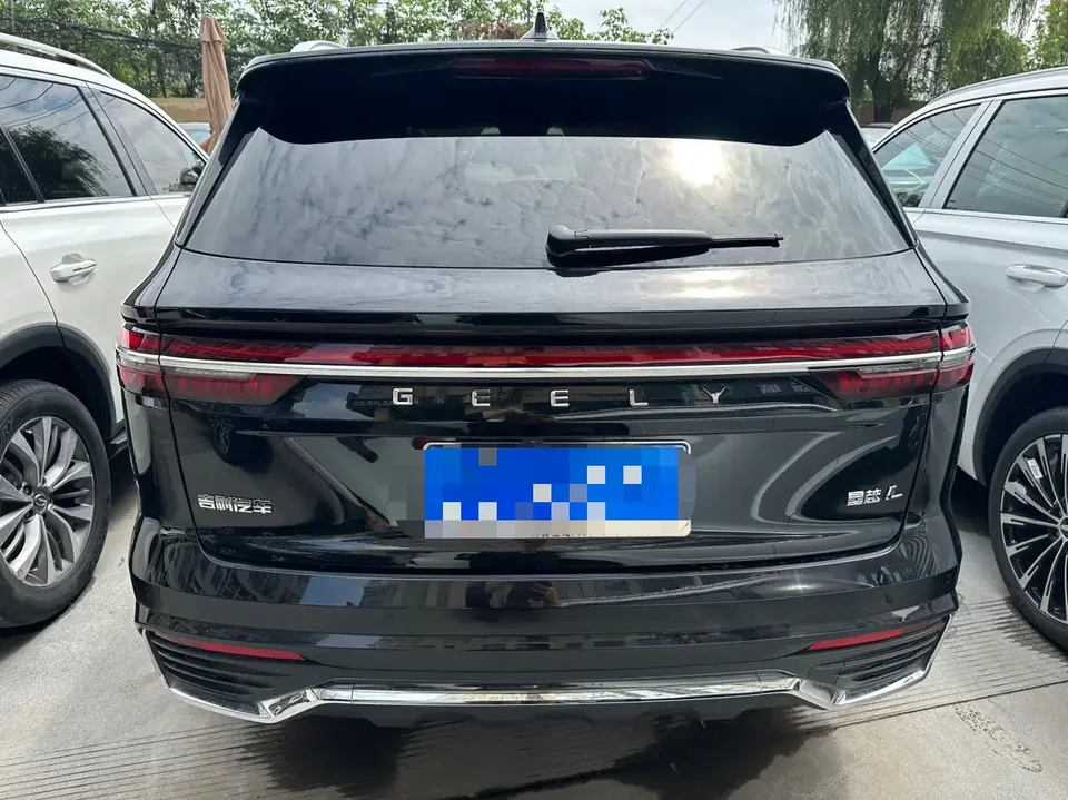 Geely Monjaro Xingyue L 2024 2.0TD High Power Automatic 2WD Skyline Edition 2024 — thumbnail 2