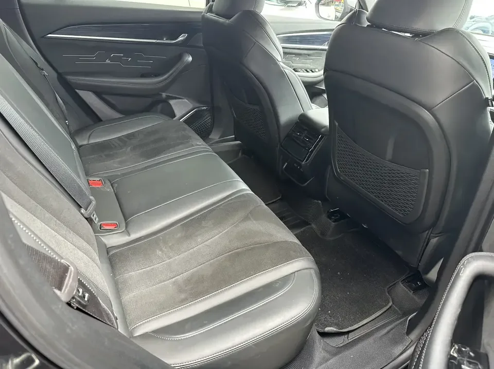 Geely Monjaro Xingyue L 2024 2.0TD High Power Automatic 2WD Skyline Edition 2024 — thumbnail 4