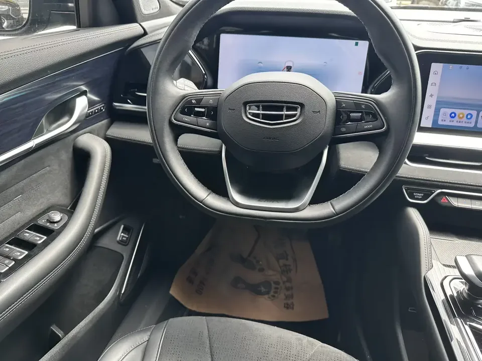 Geely Monjaro Xingyue L 2024 2.0TD High Power Automatic 2WD Skyline Edition 2024 — thumbnail 5