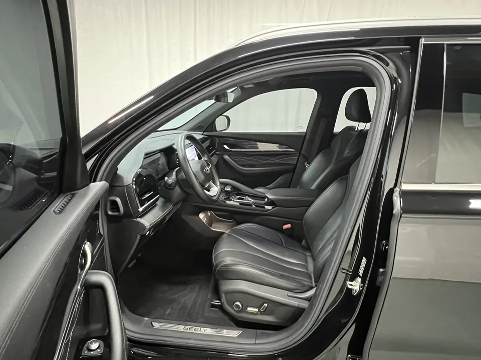 Geely Monjaro Xingyue L 2024 2.0TD DCT EVO 2WD Changfeng Edition 2024 — миниатюра 5