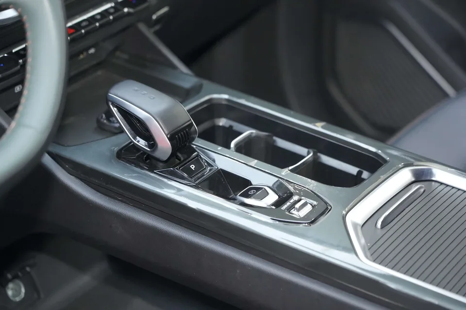 Geely Okavango Haoyue L 2023 2.0TD DCT Luxury 2024 — thumbnail 5