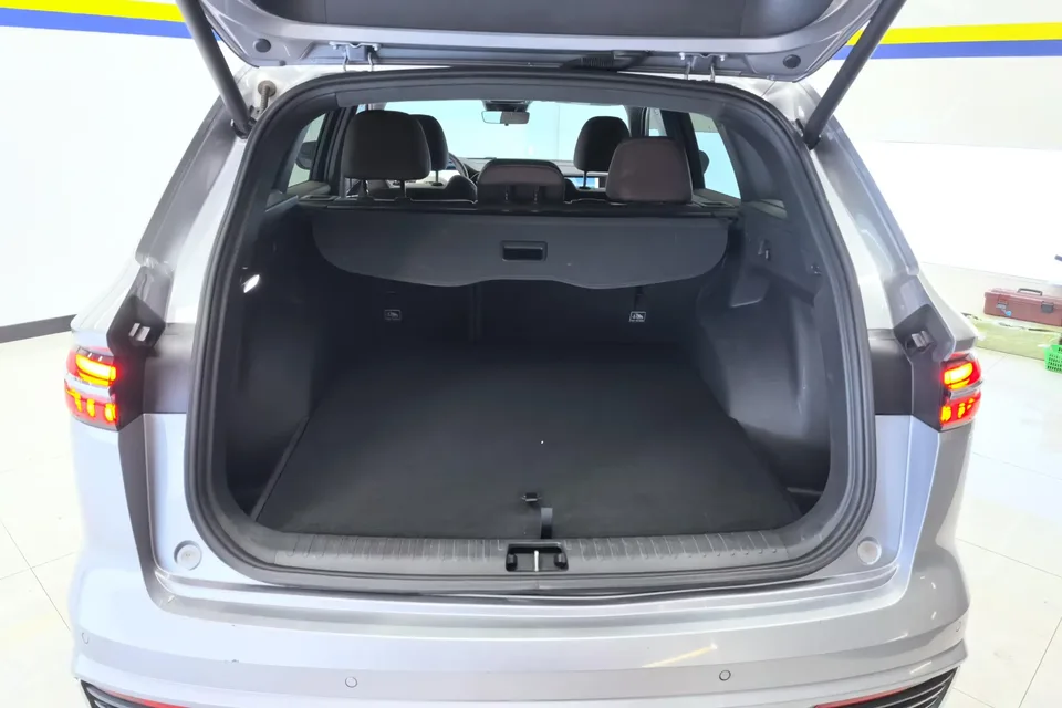 Geely Monjaro Xingyue L 2021 2.0TD DCT EVO 2WD Premium Edition 2022 — thumbnail 5