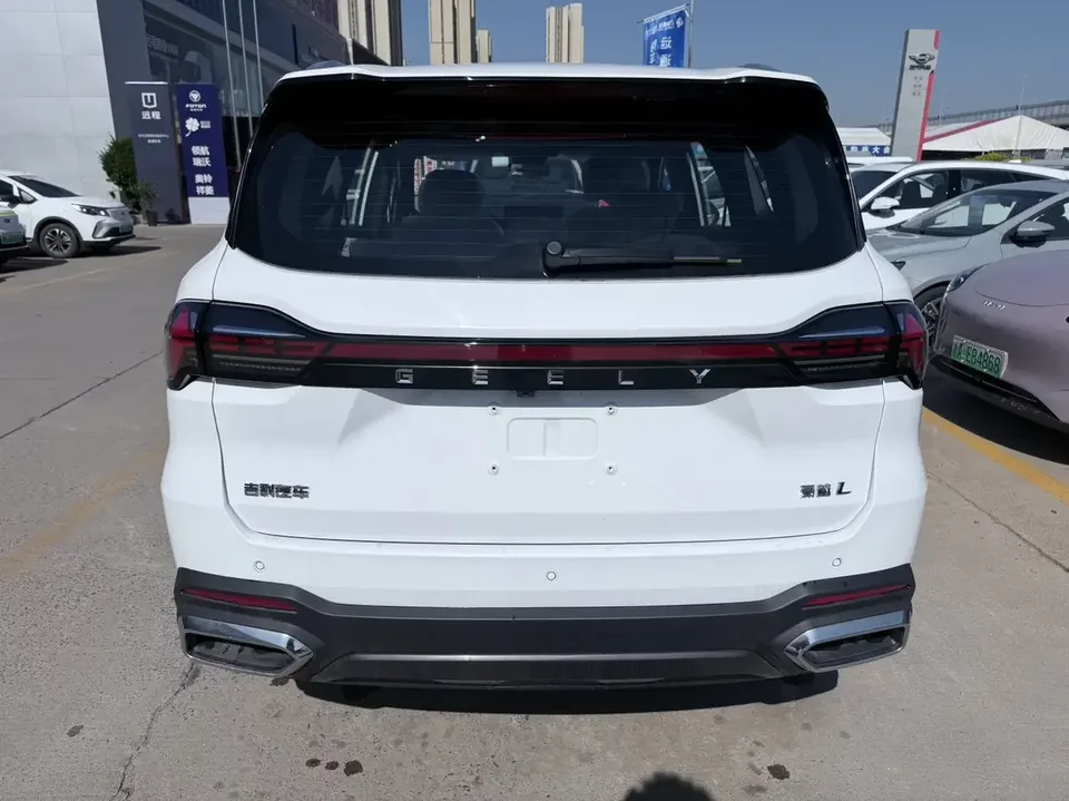 Geely Okavango Haoyue L 2026 1.5T DCT Happy 5-Seater 2026 — thumbnail 4