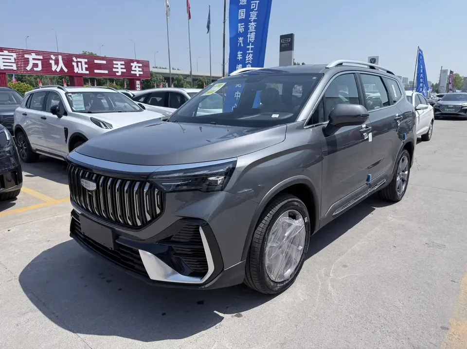 Geely Okavango Haoyue L 2026 1.5T DCT Happy 5-Seater 2026 — photo 1, buy with delivery to Moscow