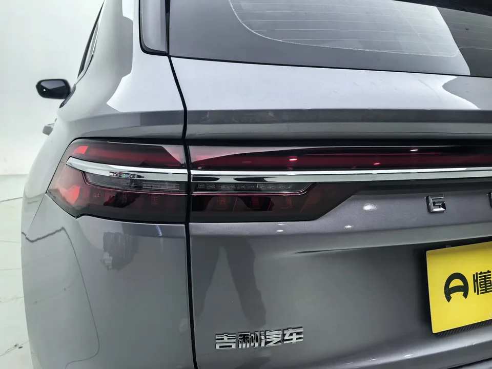 Geely Monjaro Xingyue L 2024 2.0TD High Power Automatic 2WD Yunqi Edition 2024 — thumbnail 4