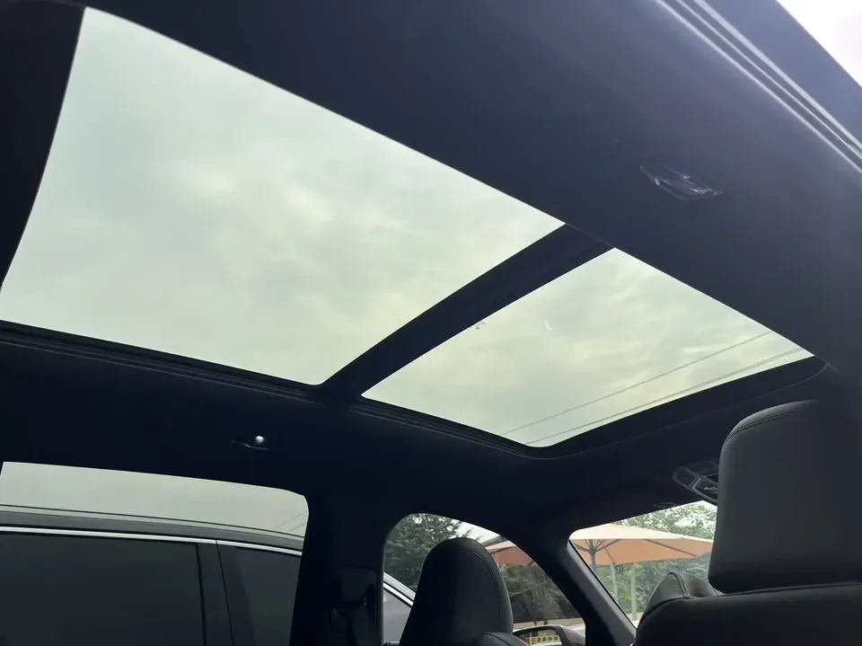 Geely Monjaro Xingyue L 2024 2.0TD High Power Automatic 2WD Skyline Edition 2023 — thumbnail 5