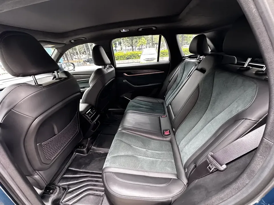 Geely Monjaro Xingyue L 2021 2.0TD DCT EVO 2WD Premium Edition 2022 — thumbnail 4