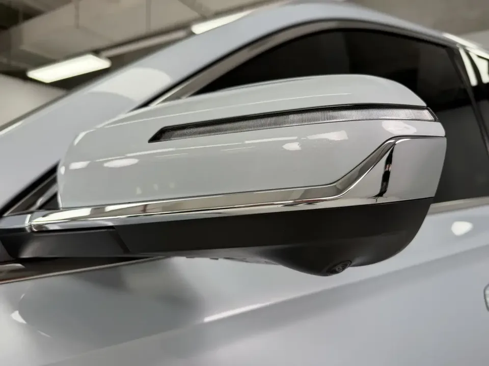 Geely Monjaro Xingyue L 2022 1.5T Thor HiF Hybrid Edition Super Fast 2022 — thumbnail 3