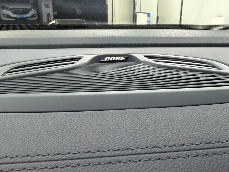 Geely Monjaro Xingyue L 2022 1.5T Thor HiF Hybrid Edition Super Fast 2022 — thumbnail 5