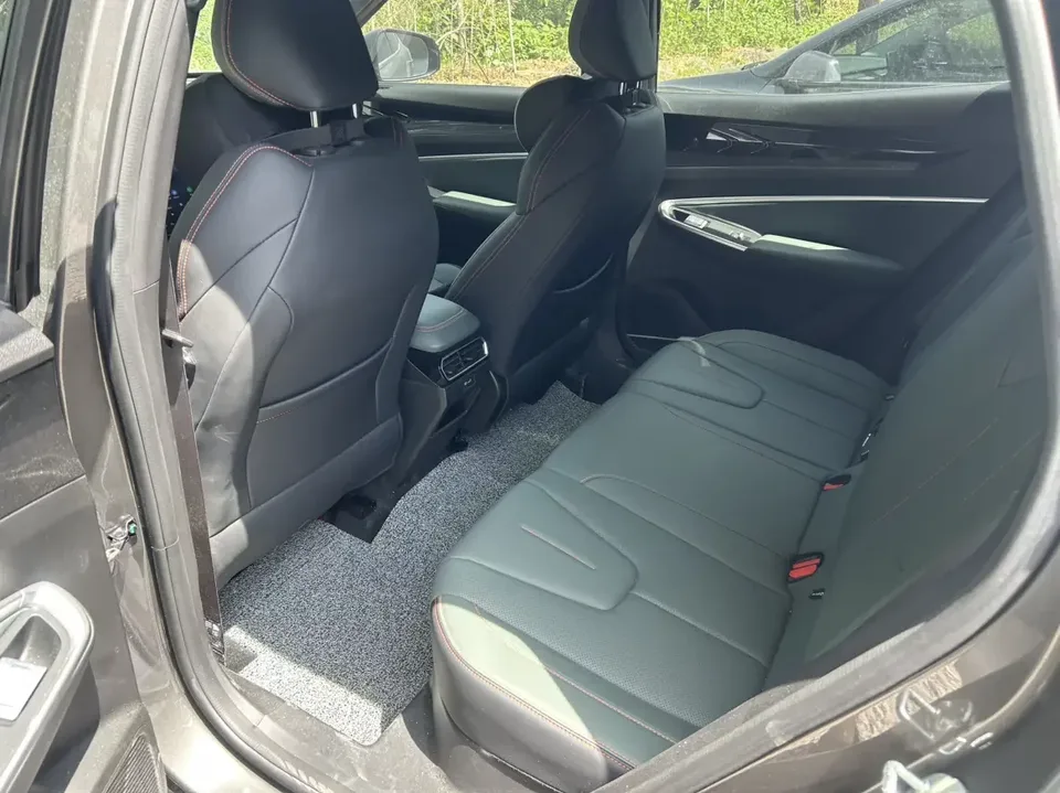 Geely Atlas Boyue 2023 Boyue COOL 1.5T Smart 2025 — миниатюра 3