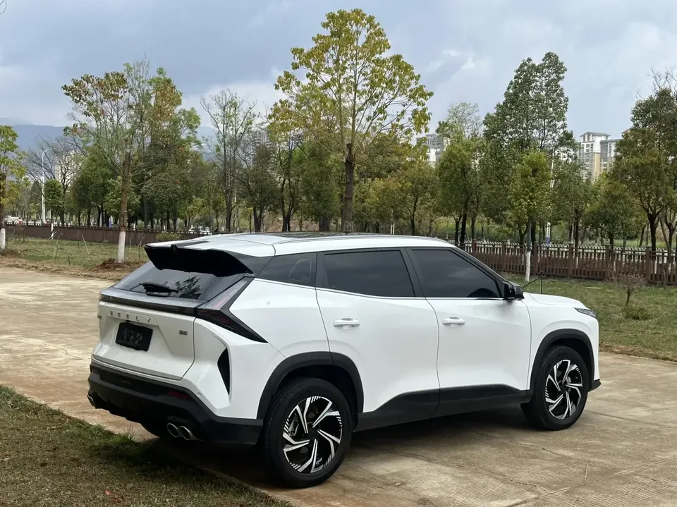 Geely Atlas Boyue 2024 1.5TD Smart Link+ 2024 — thumbnail 2