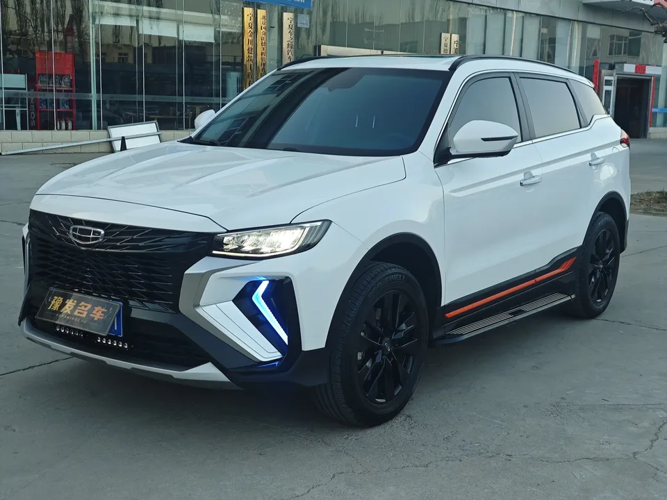 Geely Atlas Boyue 2022 Boyue X 1.8TD DCT Zhizun Edition 2023 — фото 1, купить с доставкой в Москву