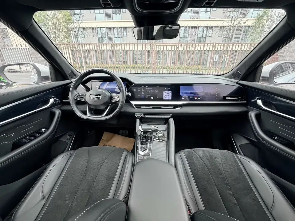 Geely Monjaro Xingyue L 2022 1.5T Thor HiF Hybrid Edition Super Fast 2022 — thumbnail 5
