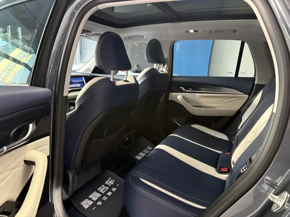Geely Monjaro Xingyue L 2022 1.5T Thor HiF Hybrid Edition Super Fast 2022 — thumbnail 3