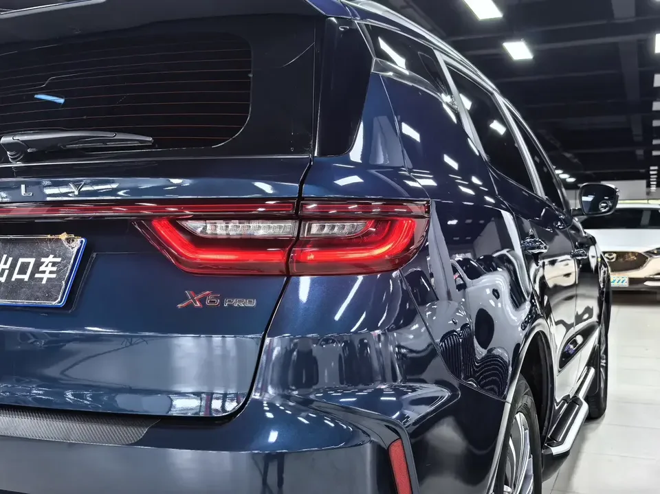 Geely Vision X6 Vision X6 2021 PRO 1.4T Automatic Premium 2022 — thumbnail 3