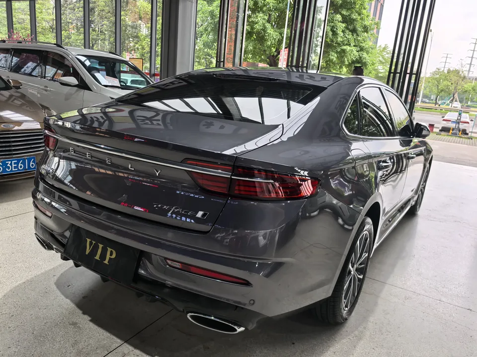 Geely Preface Xing Rui 2025 1.5T Dongfang Yao Fuyao Edition 2024 — thumbnail 2
