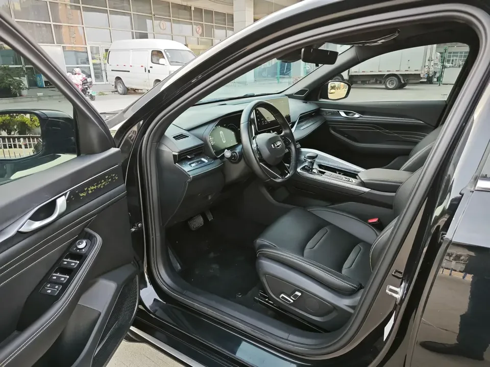 Geely Preface Xing Rui 2023 1.5T Kunlun Edition 2023 — thumbnail 5
