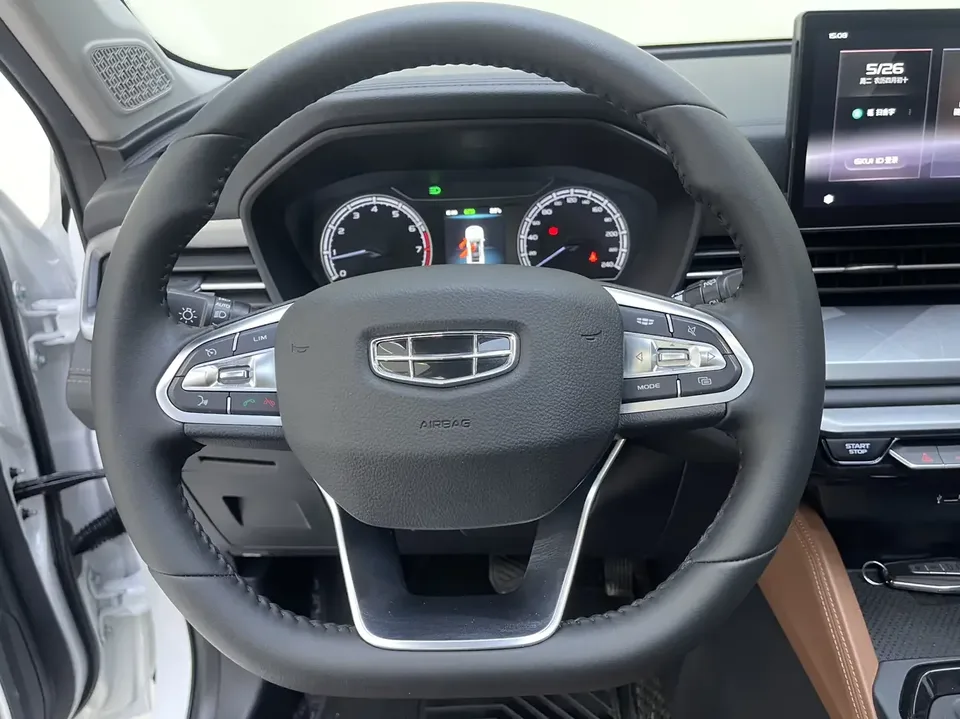 Geely Vision X6 Vision X6 2021 PRO 1.4T Automatic Premium 2022 — thumbnail 4