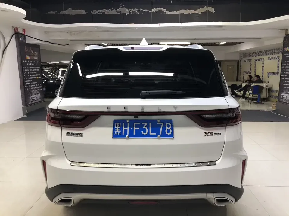 Geely Vision X6 Vision X6 2021 PRO 1.4T Automatic Premium 2022 — thumbnail 2