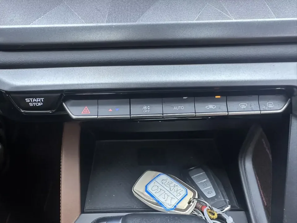 Geely Vision X6 Vision X6 2021 PRO 1.4T Automatic Premium 2024 — миниатюра 4