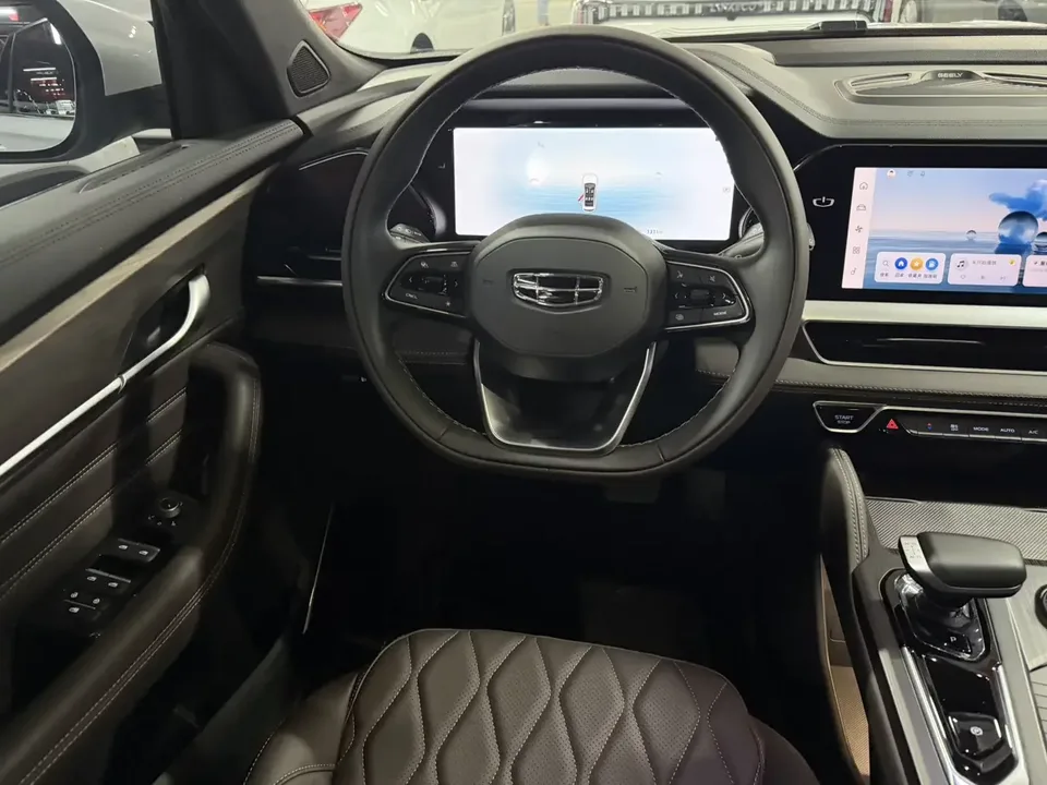 Geely Monjaro Xingyue L 2025 2.0TD 2WD Xingyun Edition 2025 — thumbnail 5