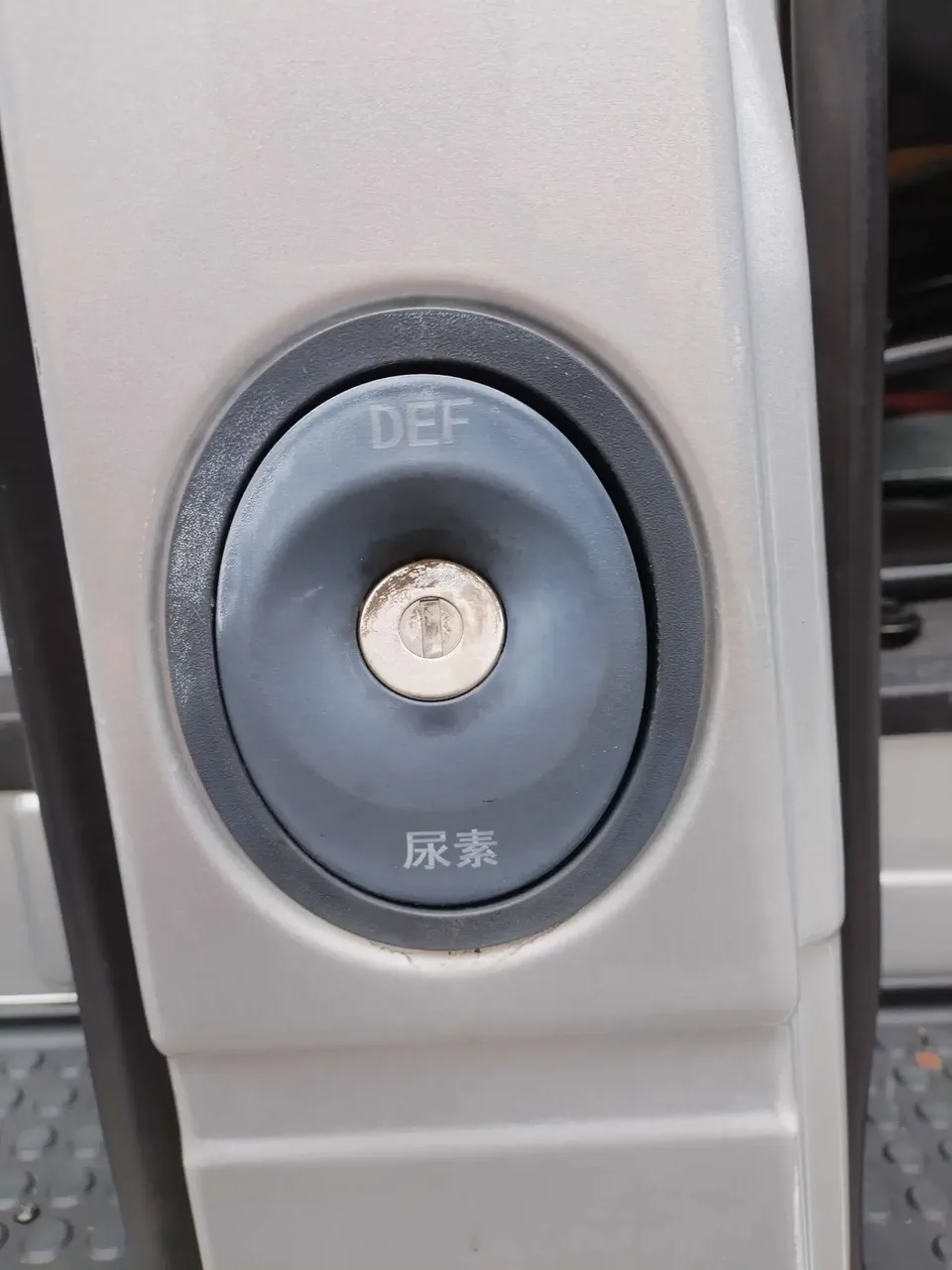 Jiangling Teshun Teshun 2021 2.8T Space King Taurus Model Long Axis Medium High Top Rear Single Tire - 6 Seater Diesel National VI JX493 2022 — thumbnail 3