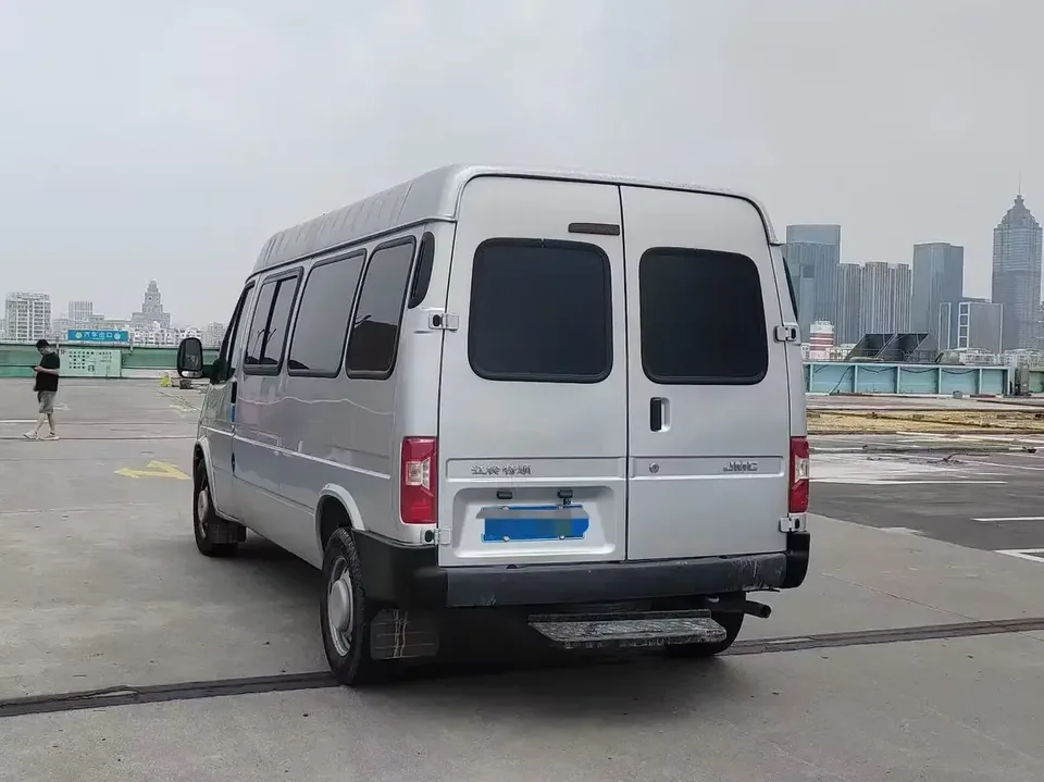 Jiangling Teshun Teshun 2019 2.8T Commercial Vehicle Long Axis Mid-Top 6 Seater Rear Single Tire National VI JX493 2022 — thumbnail 4