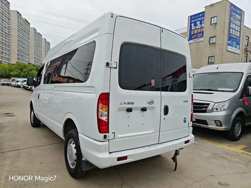Datong Xintu V80 Xintu V80 2022 2.0T 6-speed manual classic Aoyuntong center axis center top 6/7/8/9 seats 139Ps 2022 — thumbnail 4