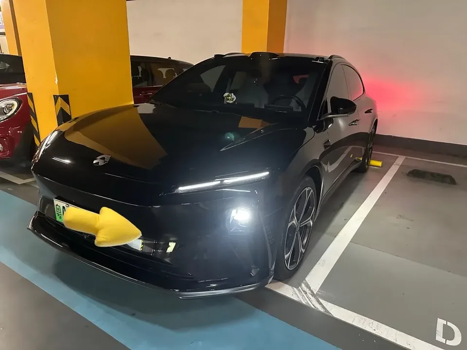 NIO ET5T NIO ET5T 2024 75kWh 2024 — photo 1, buy with delivery to Moscow