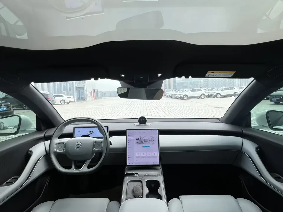 NIO ET5T NIO ET5T 2024 75kWh 2024 — thumbnail 3
