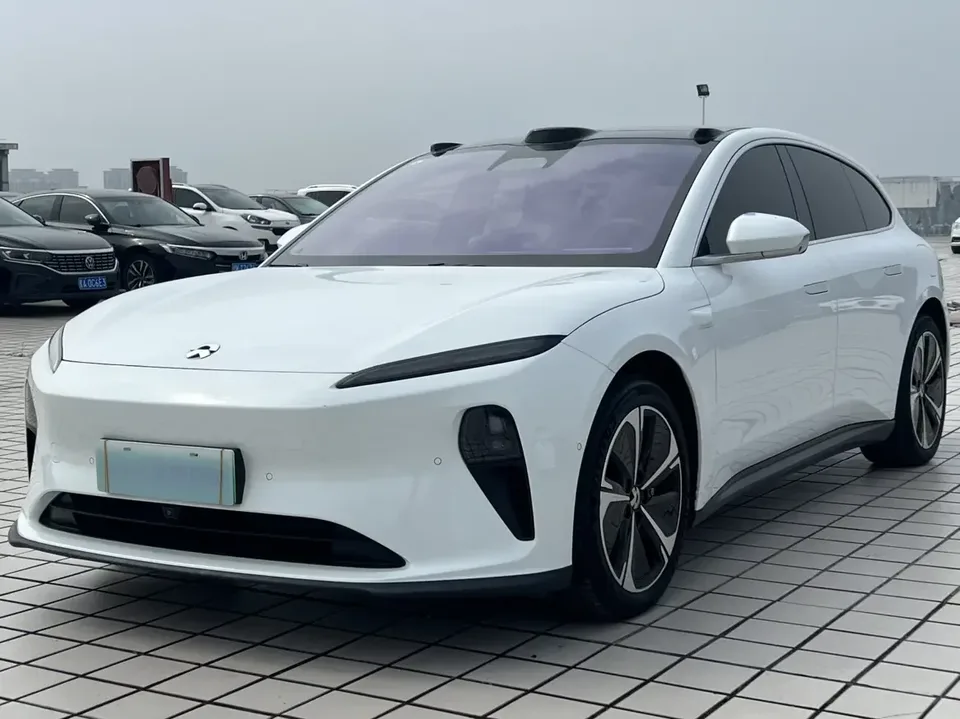 NIO ET5T NIO ET5T 2024 75kWh 2024 — photo 1, buy with delivery to Moscow