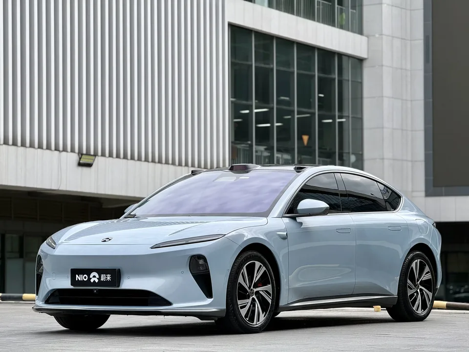 NIO ET5 NIO ET5 2022 75kWh 2022 — photo 1, buy with delivery to Moscow