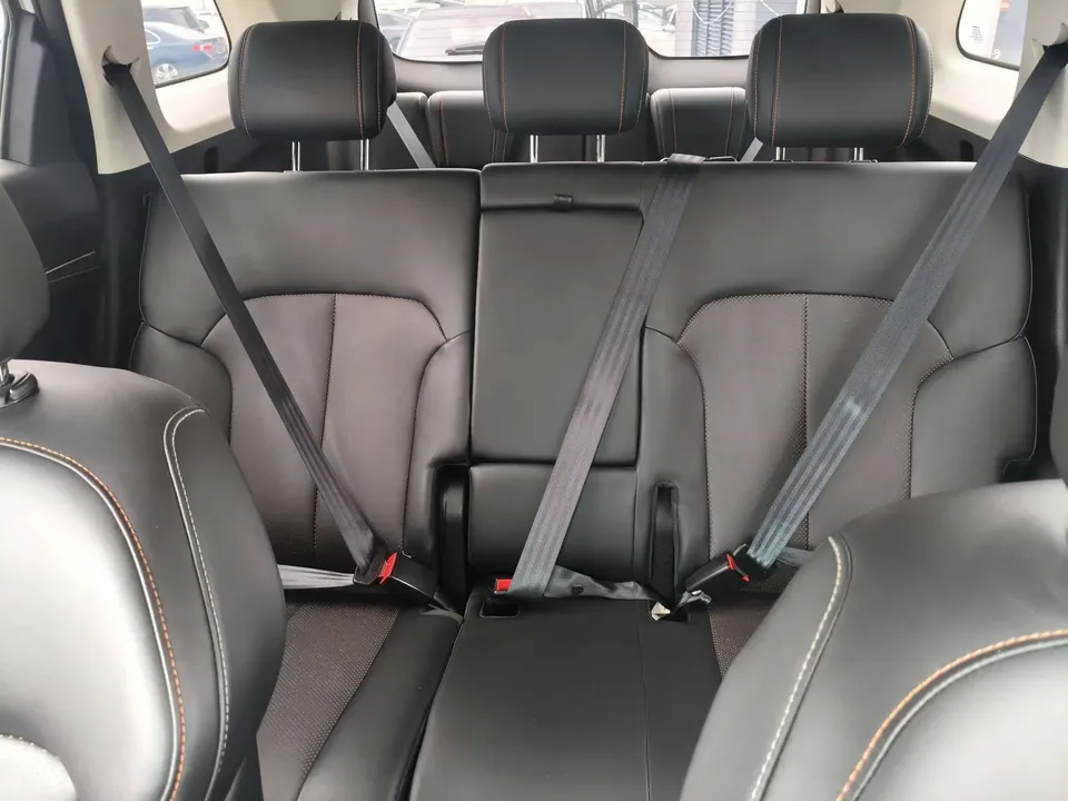 Oshan Changan Auchan X7 PLUS Changan Auchan X7 PLUS 2022 1.5T Automatic Blue Whale Edition Zhizun 7 Seaters 2022 — миниатюра 4