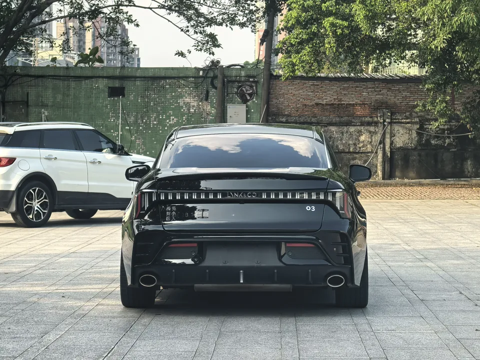Lynk & Co 03 Lynk & Co 03 2023 1.5TD DCT Jin Pro 2024 — thumbnail 4