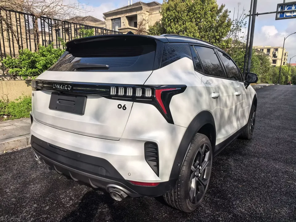 Lynk & Co 06 Lynk & Co 06 2023 Remix 1.5T Hero 2024 — thumbnail 2