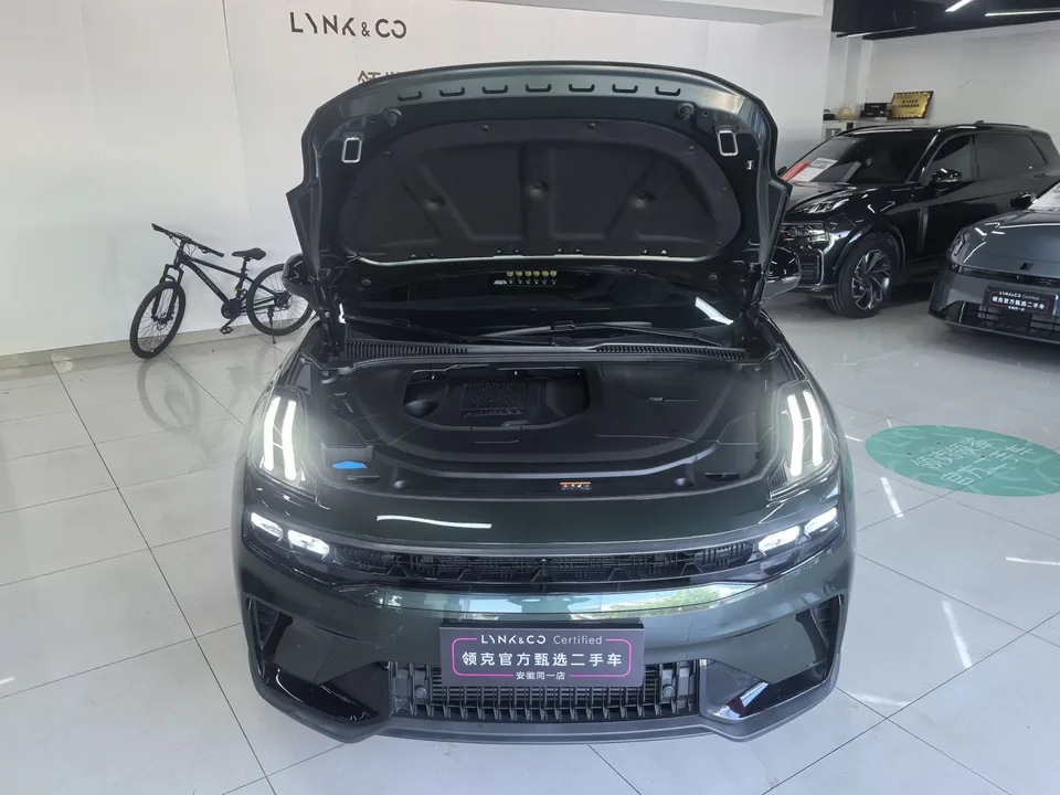 Lynk & Co 06 Lynk & Co 06 2023 Remix 1.5T Hero 2024 — thumbnail 3