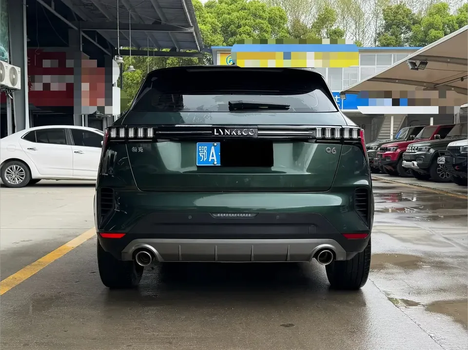 Lynk & Co 06 Lynk & Co 06 2023 Remix 1.5T Hero 2023 — thumbnail 2