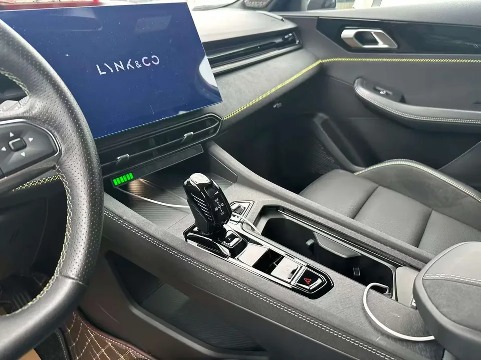 Lynk & Co 03 Lynk & Co 03 2023 1.5TD DCT Jin Pro 2023 — thumbnail 3