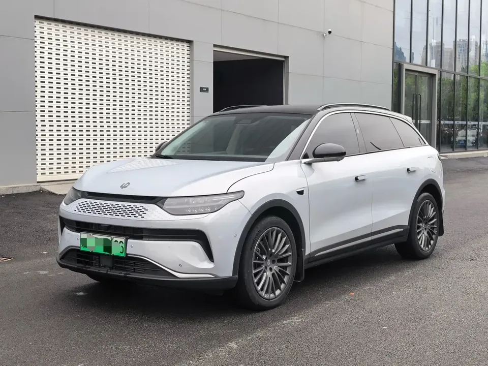 Leapmotor Zero running C11 Zero running C11 2023 Extended Range 285 Smart Edition 2023 — photo 1, buy with delivery to Moscow