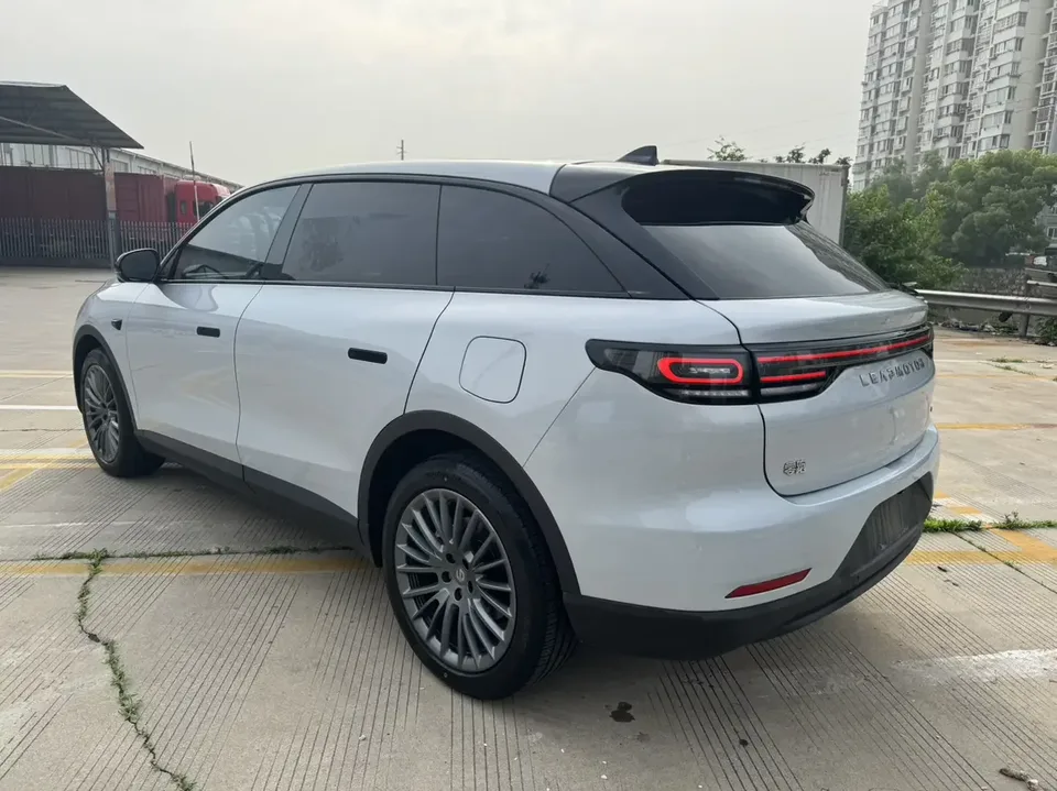 Leapmotor Zero running C11 Zero running C11 2023 Extended Range 200 Comfort Edition 2023 — thumbnail 2