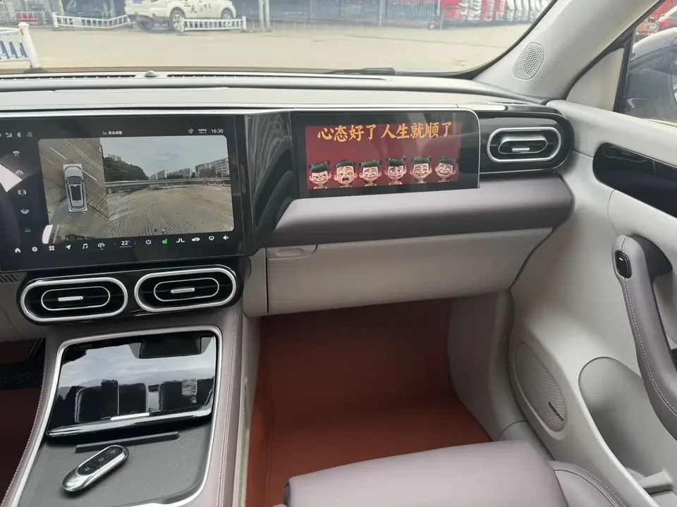 Leapmotor Zero running C11 Zero running C11 2023 Extended Range 200 Comfort Edition 2023 — thumbnail 4