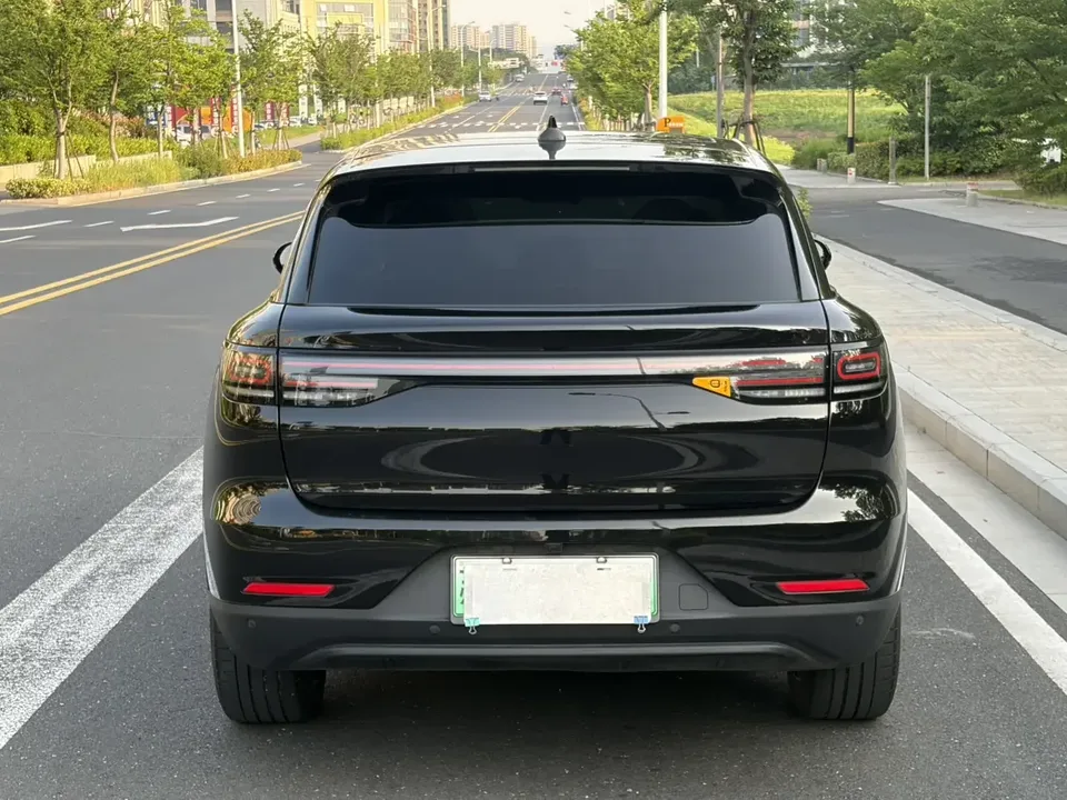 Leapmotor Zero running C11 Zero running C11 2023 Extended Range 180 Comfort Edition 2023 — thumbnail 2
