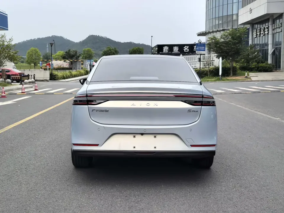 AION S AIONS 2022 Plus 70 Smart Edition Ternary Lithium 2023 — thumbnail 2