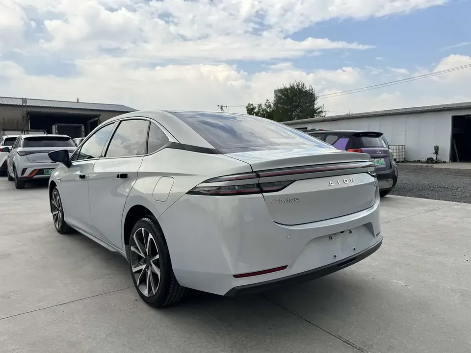 AION S AIONS 2022 Plus 80 Technology Edition Ternary Lithium 2023 — thumbnail 2
